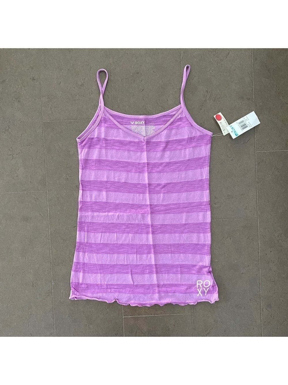 ROXY tank top size large (fits smaller)